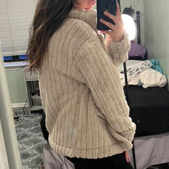 Cozy Teddy Button Down Oversized Jacket Coat - Picture 4 of 7